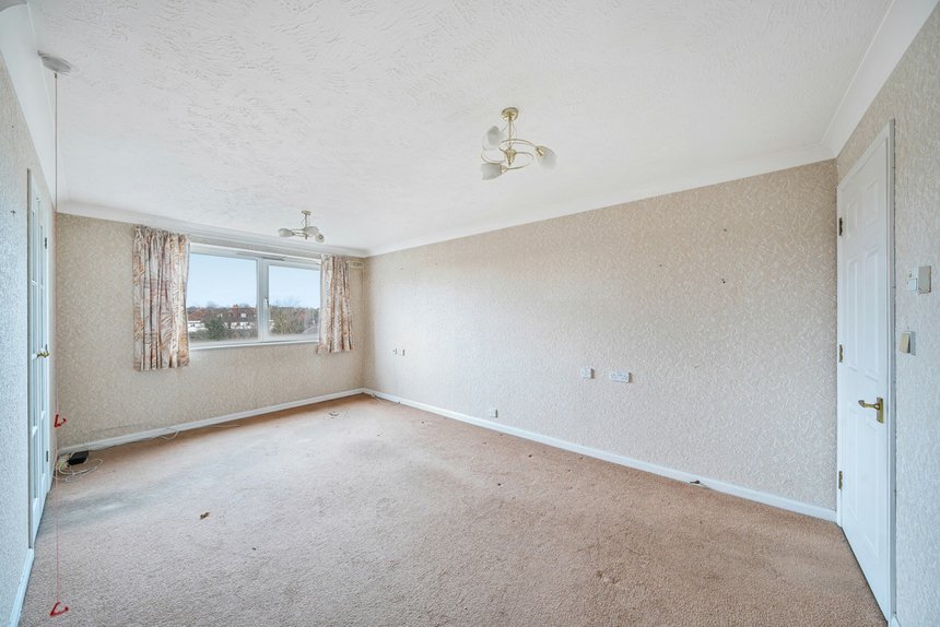 sold wood lane london 34694 - Gibbs Gillespie