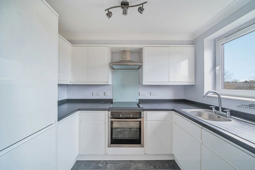 sold wood lane london 34694 - Gibbs Gillespie