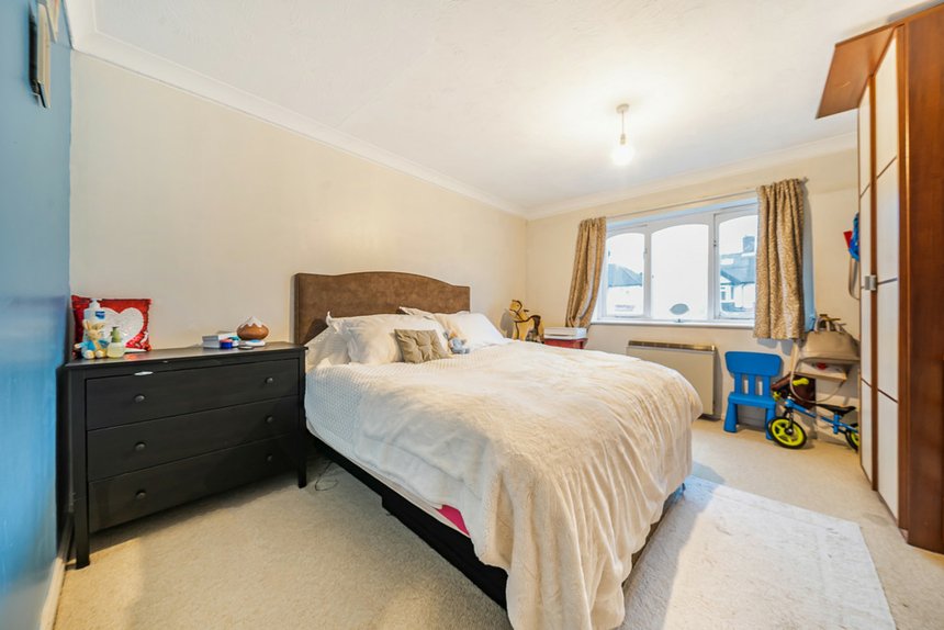 for sale cherry gardens london 34695 - Gibbs Gillespie