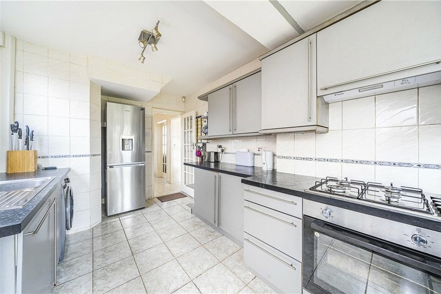 for sale weston drive london 34698 - Gibbs Gillespie