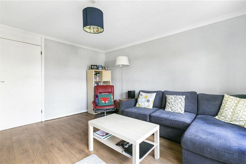 for sale cheriton close london 34709 - Gibbs Gillespie