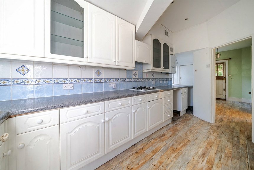 sold ludlow road london 34711 - Gibbs Gillespie