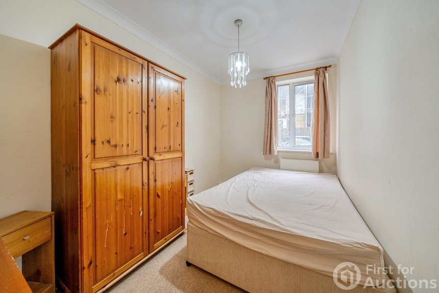 for sale leeland terrace london 34714 - Gibbs Gillespie