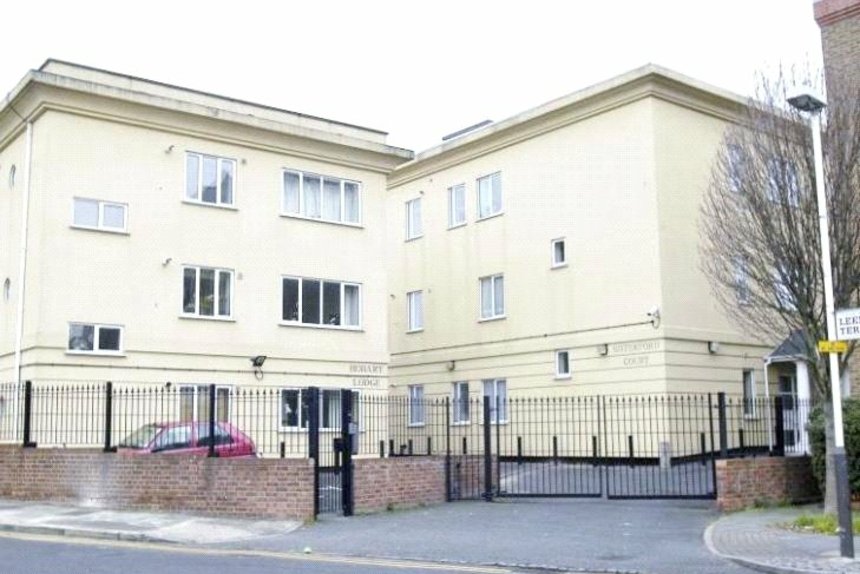 for sale leeland terrace london 34714 - Gibbs Gillespie