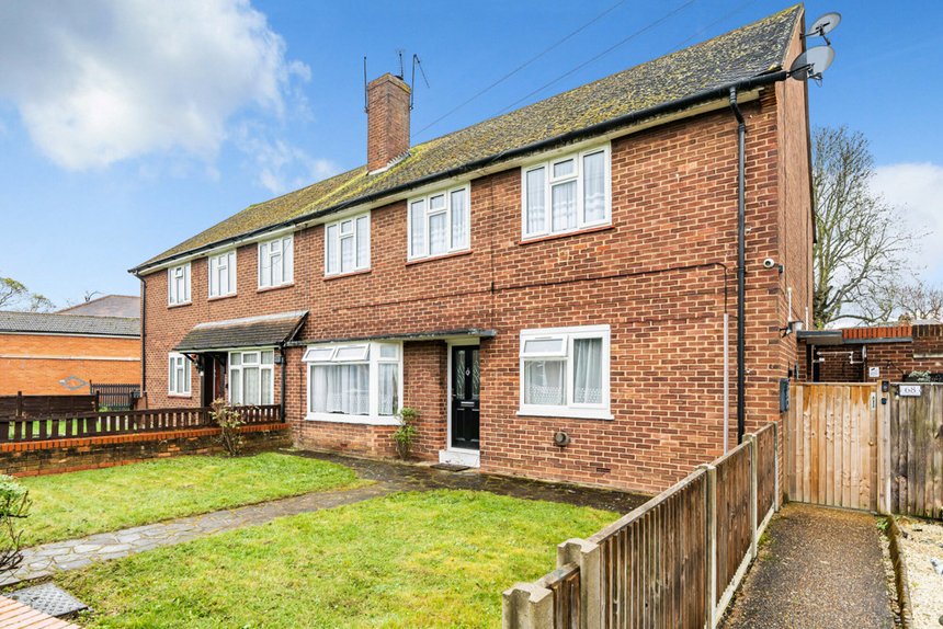 sold ashwood avenue london 34719 - Gibbs Gillespie