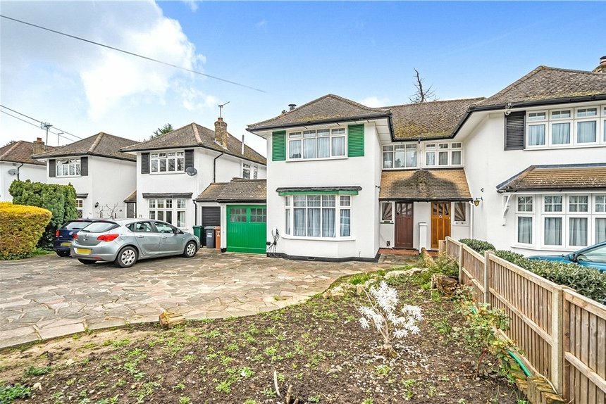 for sale raglan gardens london 34720 - Gibbs Gillespie