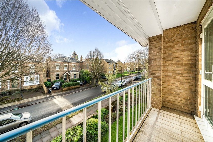 under offer mount avenue london 34727 - Gibbs Gillespie