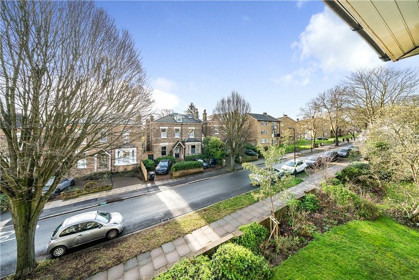 under offer mount avenue london 34727 - Gibbs Gillespie