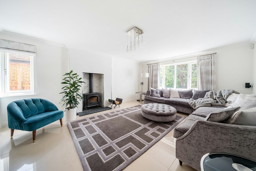 for sale lincoln road london 34728 - Gibbs Gillespie