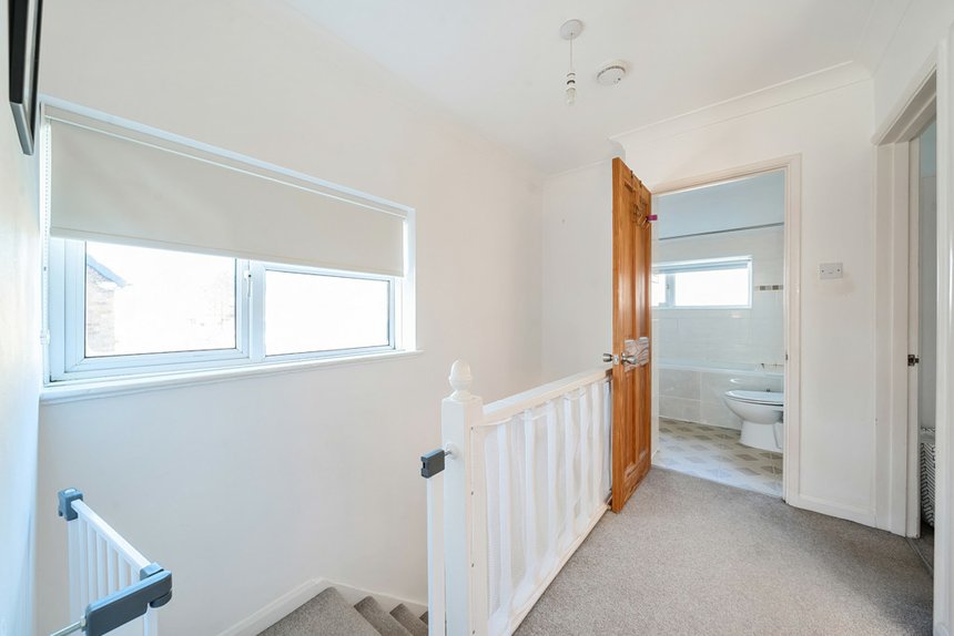 for sale aldbury road london 34730 - Gibbs Gillespie