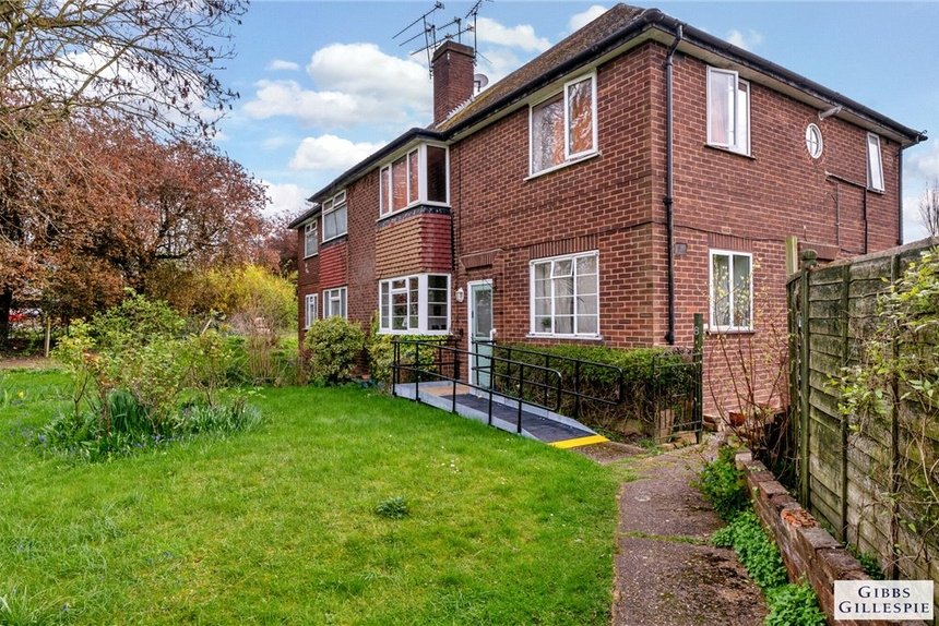 under offer somervell court london 34738 - Gibbs Gillespie