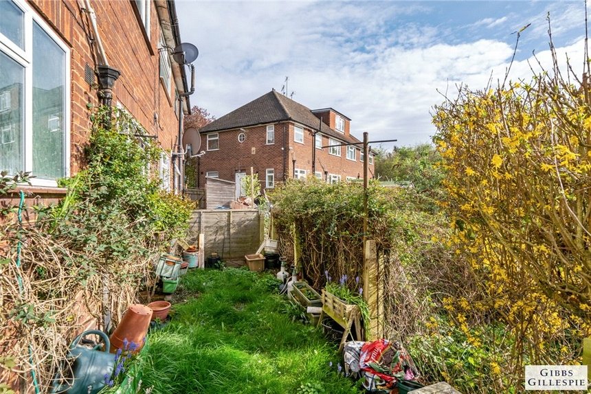 under offer somervell court london 34738 - Gibbs Gillespie