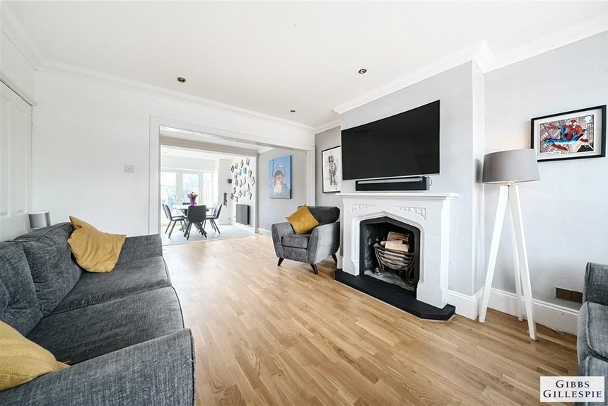 under offer kenilworth avenue london 34743 - Gibbs Gillespie