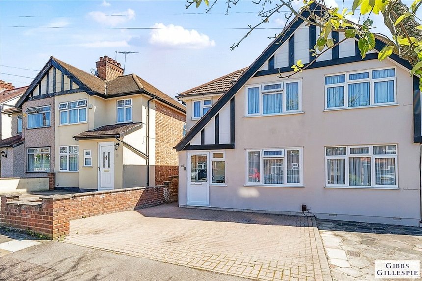 for sale clewer crescent london 34748 - Gibbs Gillespie