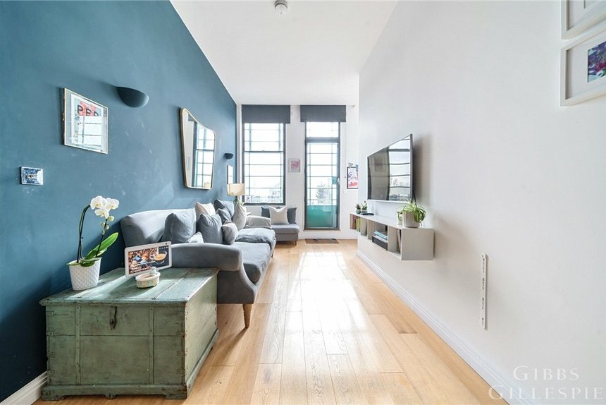 for sale western avenue london 34750 - Gibbs Gillespie