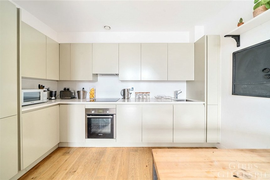 for sale western avenue london 34750 - Gibbs Gillespie