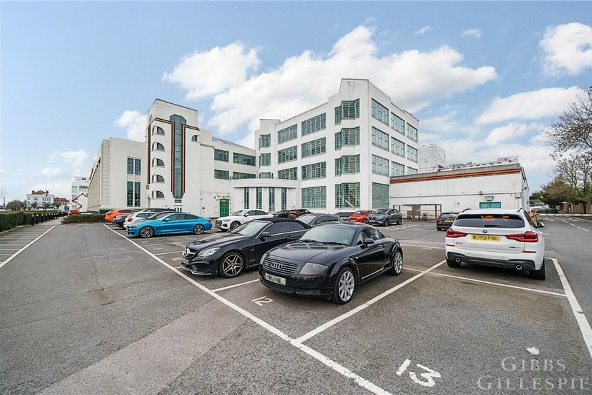 for sale western avenue london 34750 - Gibbs Gillespie