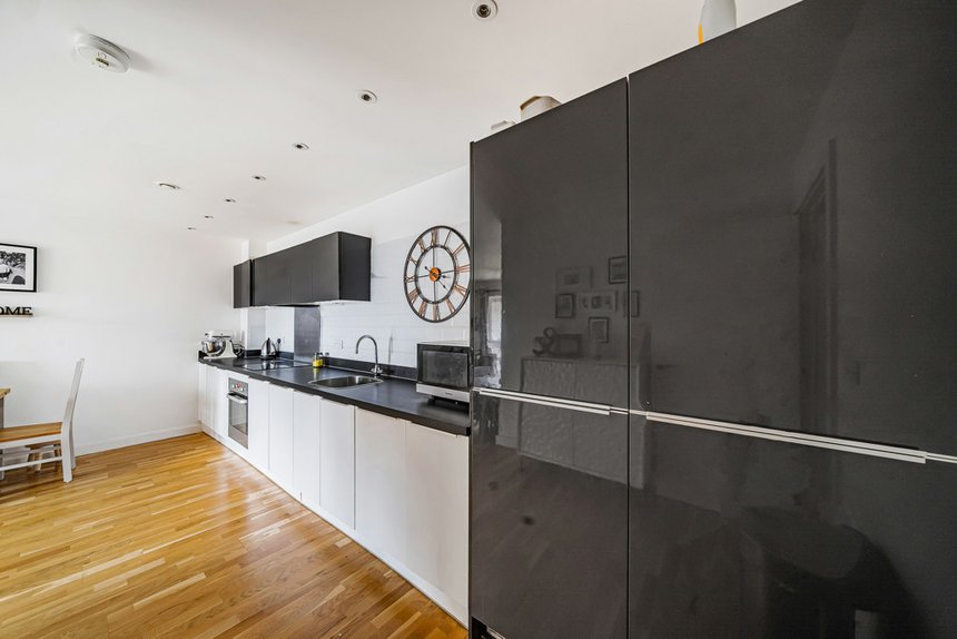 for sale arla place london 34754 - Gibbs Gillespie