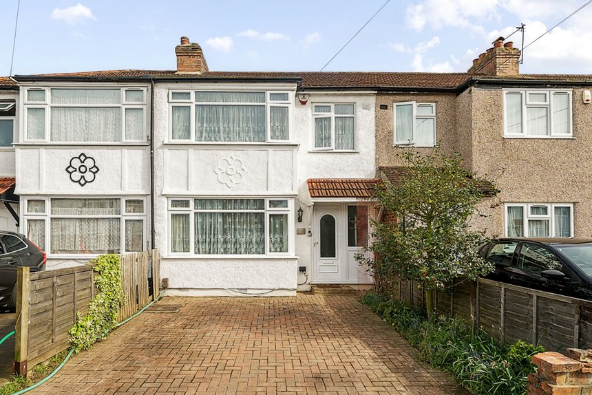 under offer lynhurst road london 34757 - Gibbs Gillespie