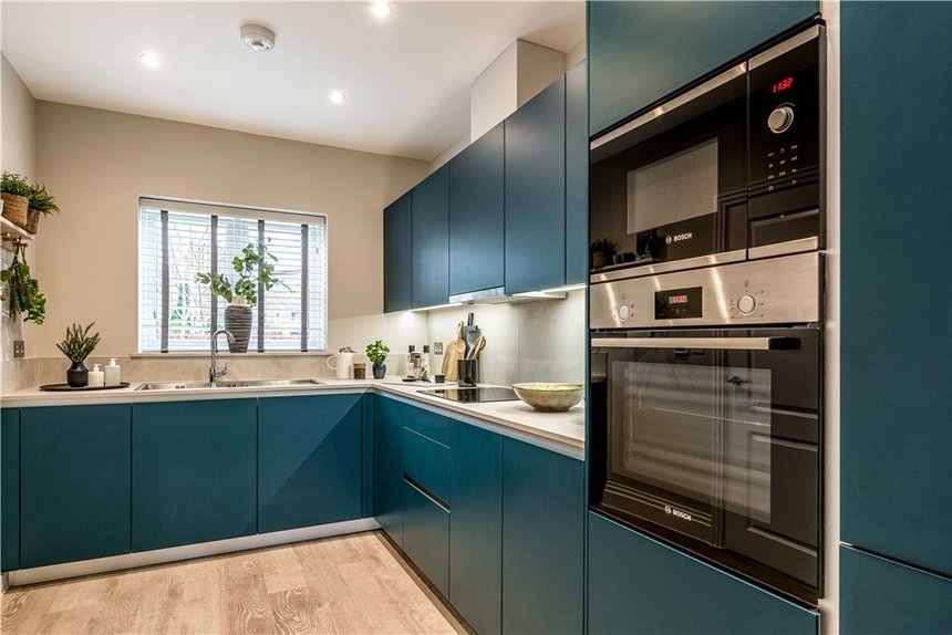 sold woodhurst park london 34759 - Gibbs Gillespie