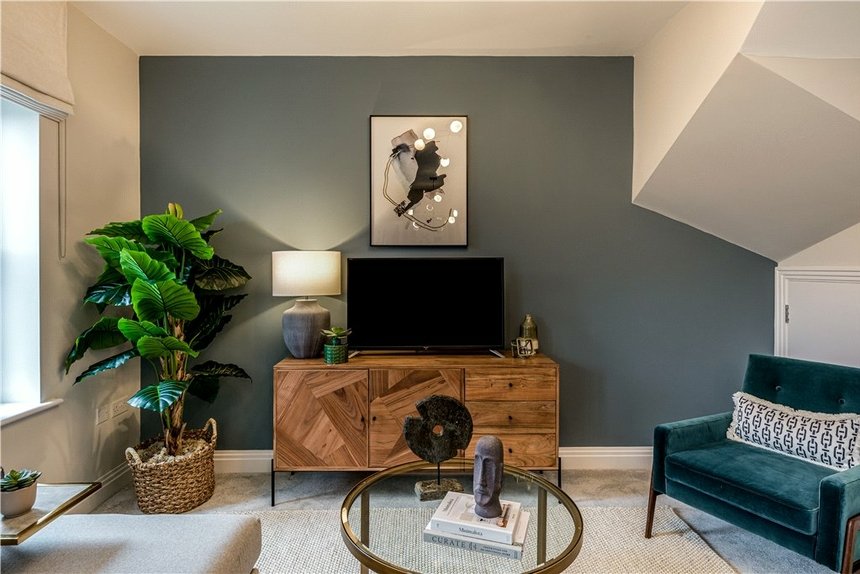 sold woodhurst park london 34759 - Gibbs Gillespie