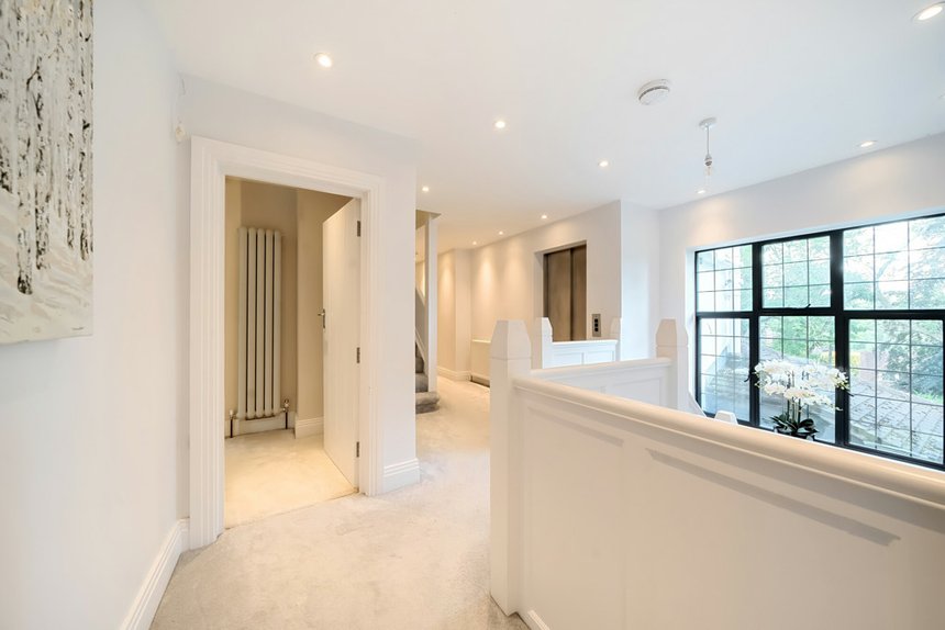 for sale troutstream way london 34761 - Gibbs Gillespie