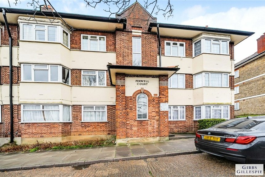 under offer perwell court london 34762 - Gibbs Gillespie