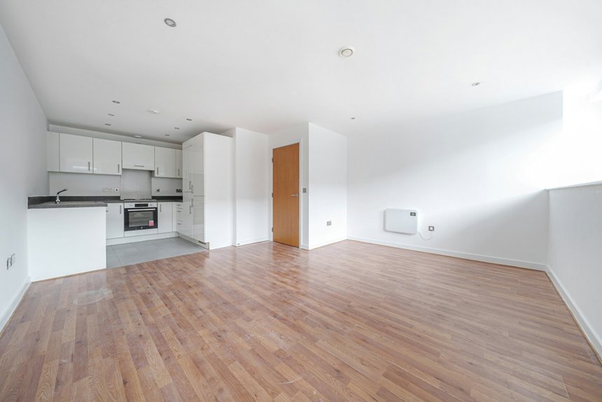 for sale armstrong house london 34770 - Gibbs Gillespie