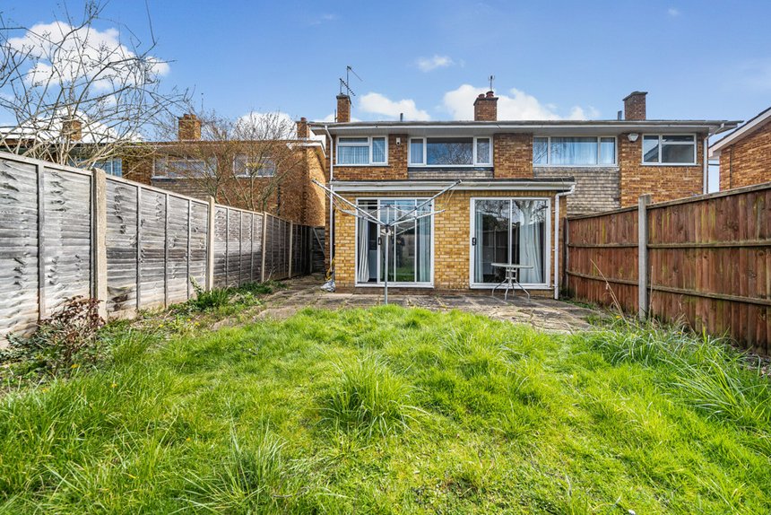 for sale andover close london 34771 - Gibbs Gillespie