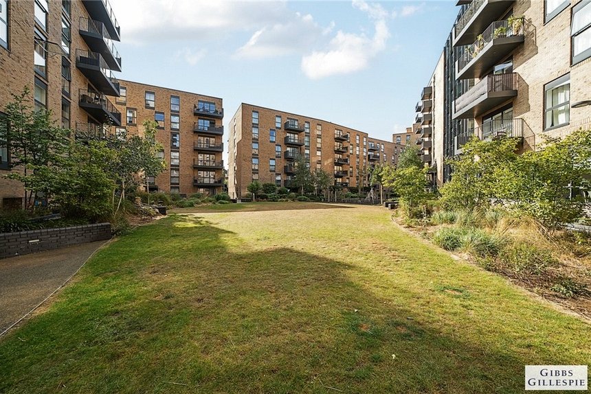 for sale baldwin court london 34778 - Gibbs Gillespie