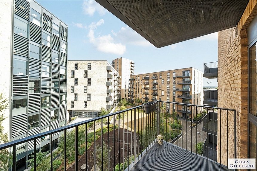 for sale baldwin court london 34778 - Gibbs Gillespie