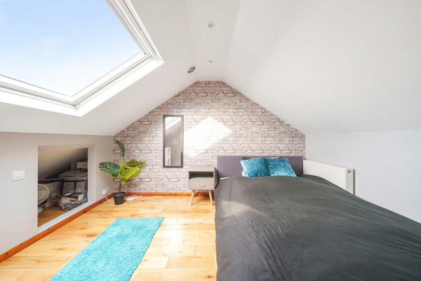 under offer violet terrace london 34780 - Gibbs Gillespie