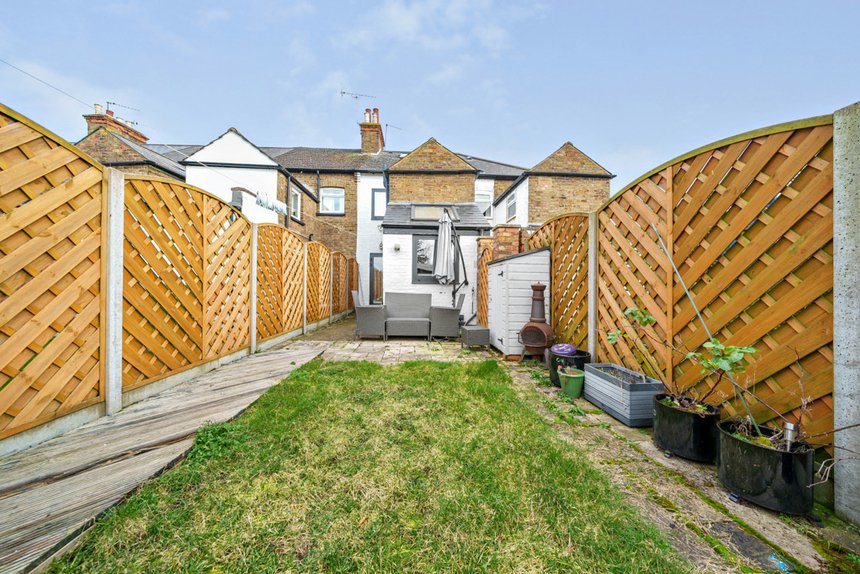 under offer violet terrace london 34780 - Gibbs Gillespie