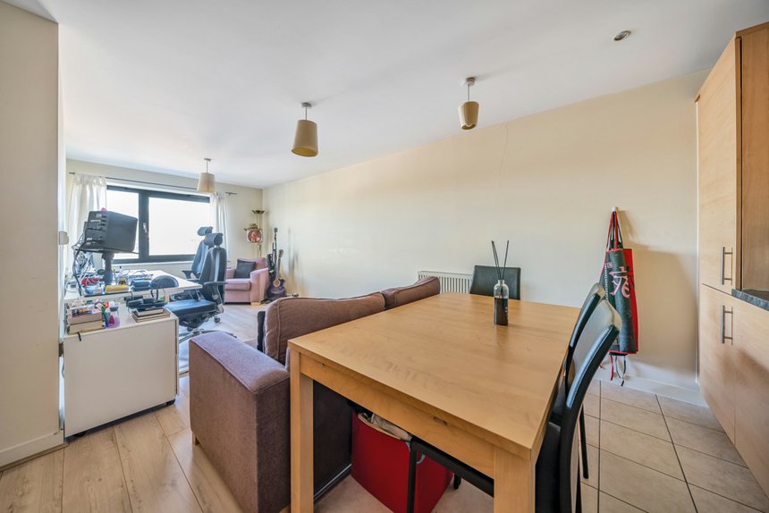 for sale lovelace house london 34785 - Gibbs Gillespie