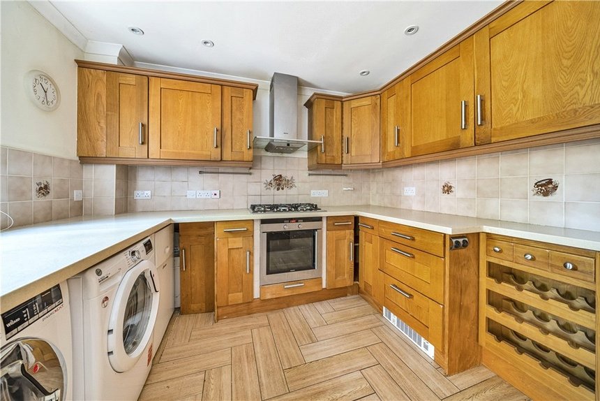 for sale kemsley chase london 34786 - Gibbs Gillespie