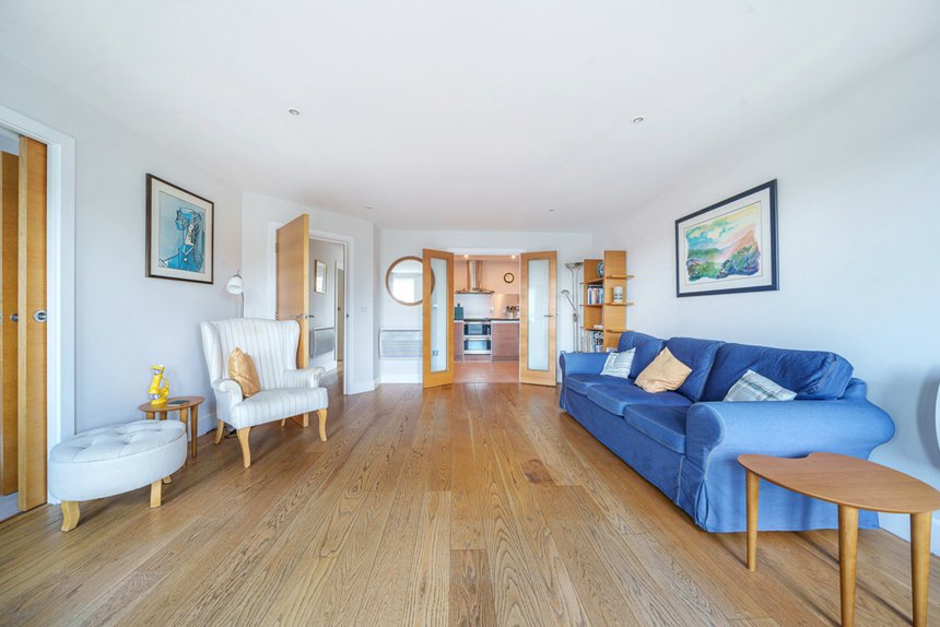 for sale durham wharf drive london 34798 - Gibbs Gillespie