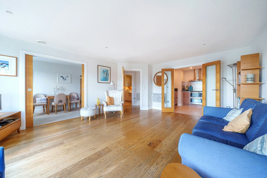 for sale durham wharf drive london 34798 - Gibbs Gillespie