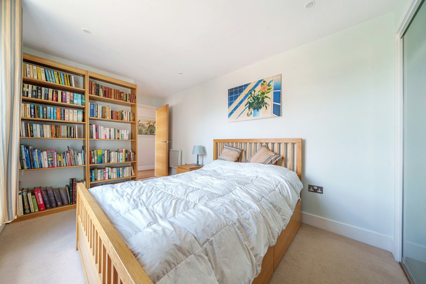 for sale durham wharf drive london 34798 - Gibbs Gillespie