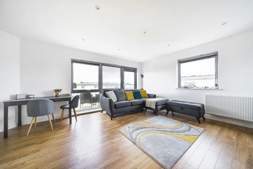 sold caulfield gardens london 34805 - Gibbs Gillespie