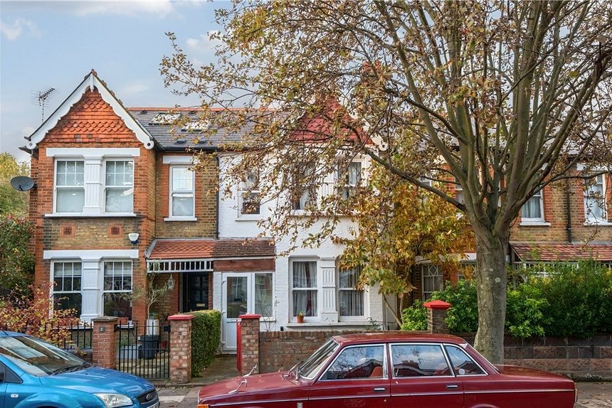 under offer windermere road london 34837 - Gibbs Gillespie