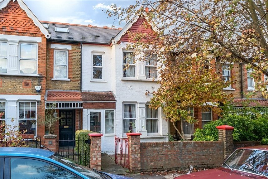 under offer windermere road london 34837 - Gibbs Gillespie