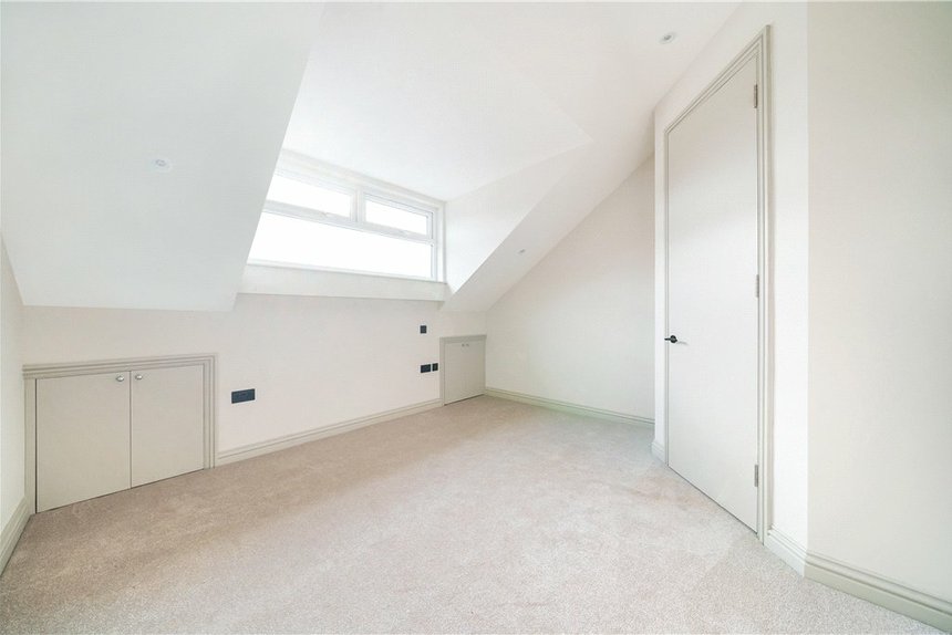 under offer hastings road london 34862 - Gibbs Gillespie