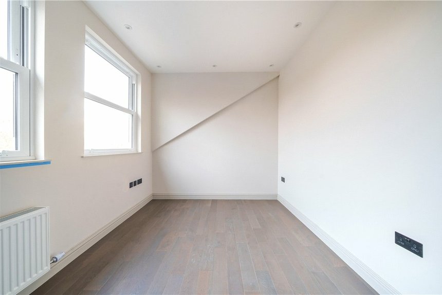 under offer hastings road london 34862 - Gibbs Gillespie