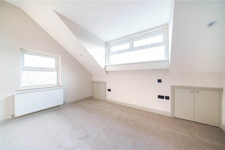 under offer hastings road london 34862 - Gibbs Gillespie