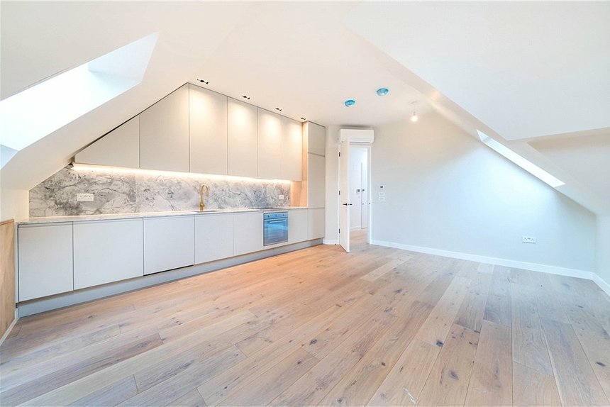 under offer gordon road london 34863 - Gibbs Gillespie