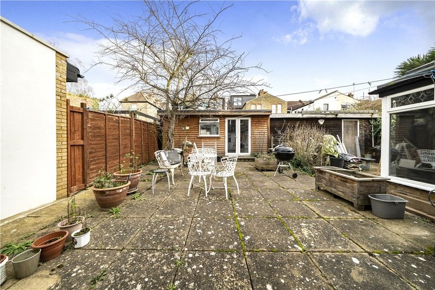 for sale sherborne gardens london 34868 - Gibbs Gillespie