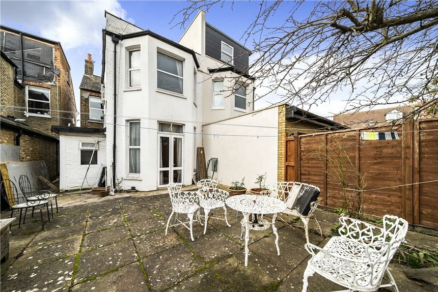 for sale sherborne gardens london 34868 - Gibbs Gillespie