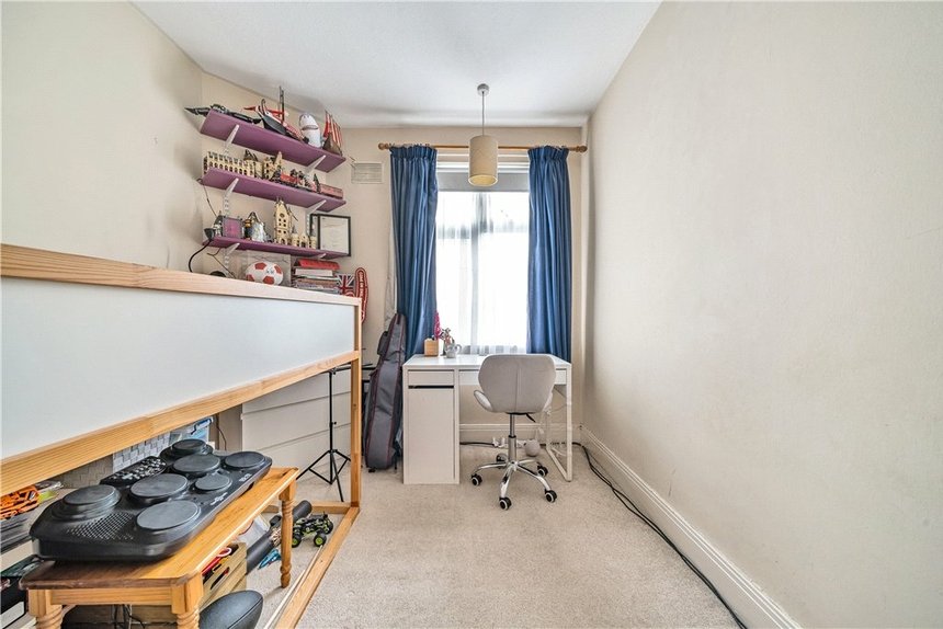 under offer little ealing lane london 34880 - Gibbs Gillespie