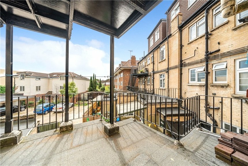 under offer little ealing lane london 34880 - Gibbs Gillespie