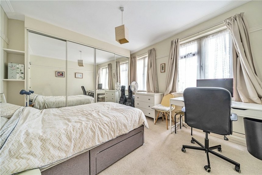 under offer little ealing lane london 34880 - Gibbs Gillespie